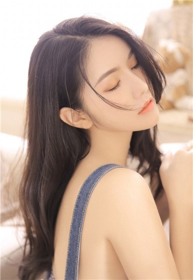 美女视频高清版下载